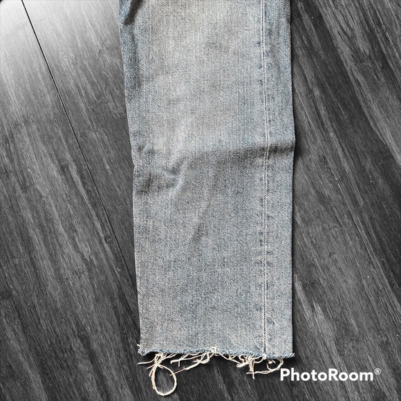 H&M mens tapered fit jeans - Picture 8 of 8